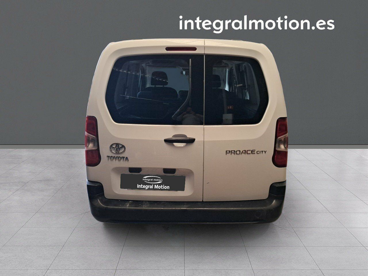 Toyota Proace City combi 1.5D 75kW (100CV) GX L1 - foto 14