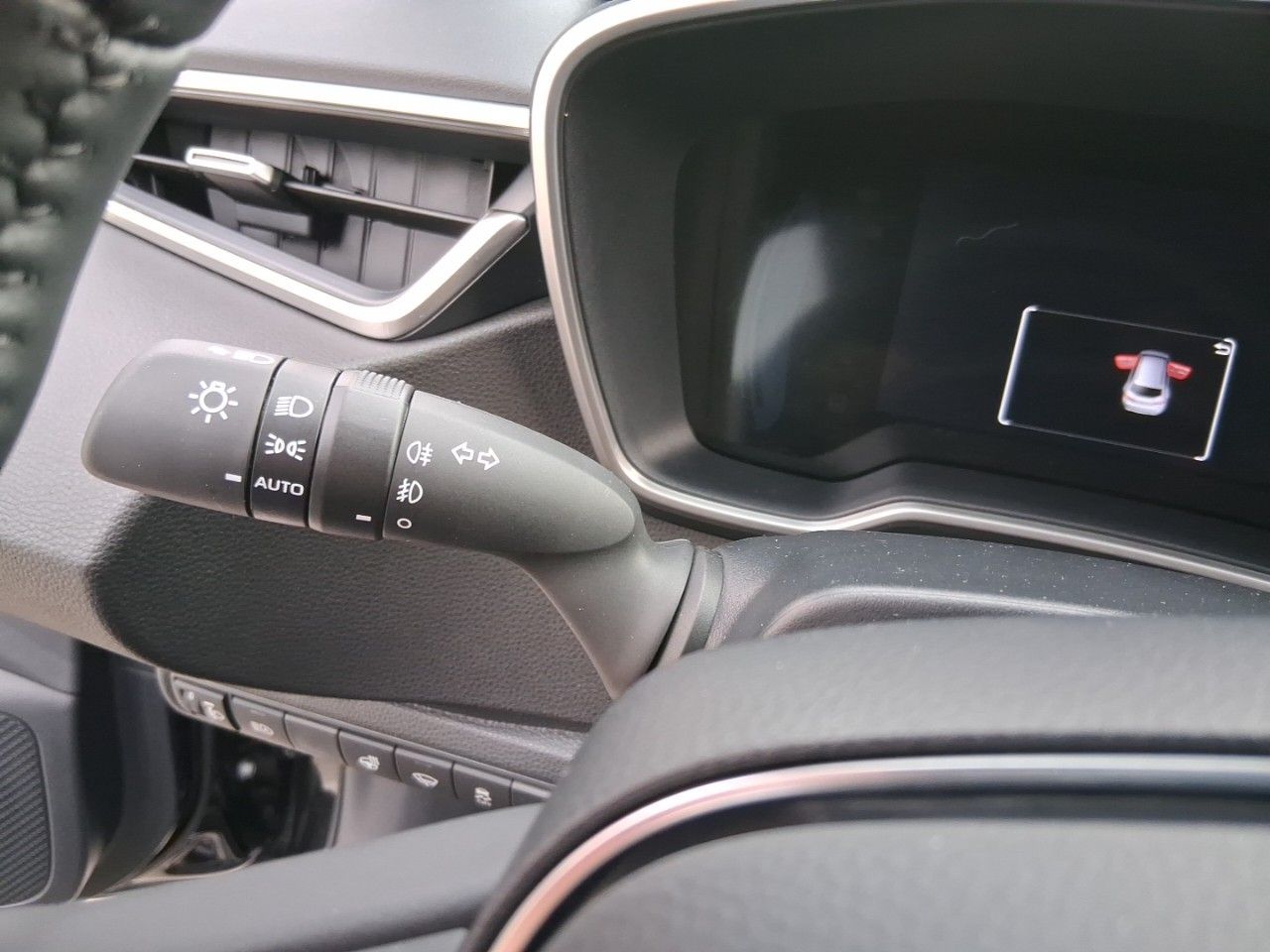 Suzuki Swace 1.8 GLE Hybrid - foto 14