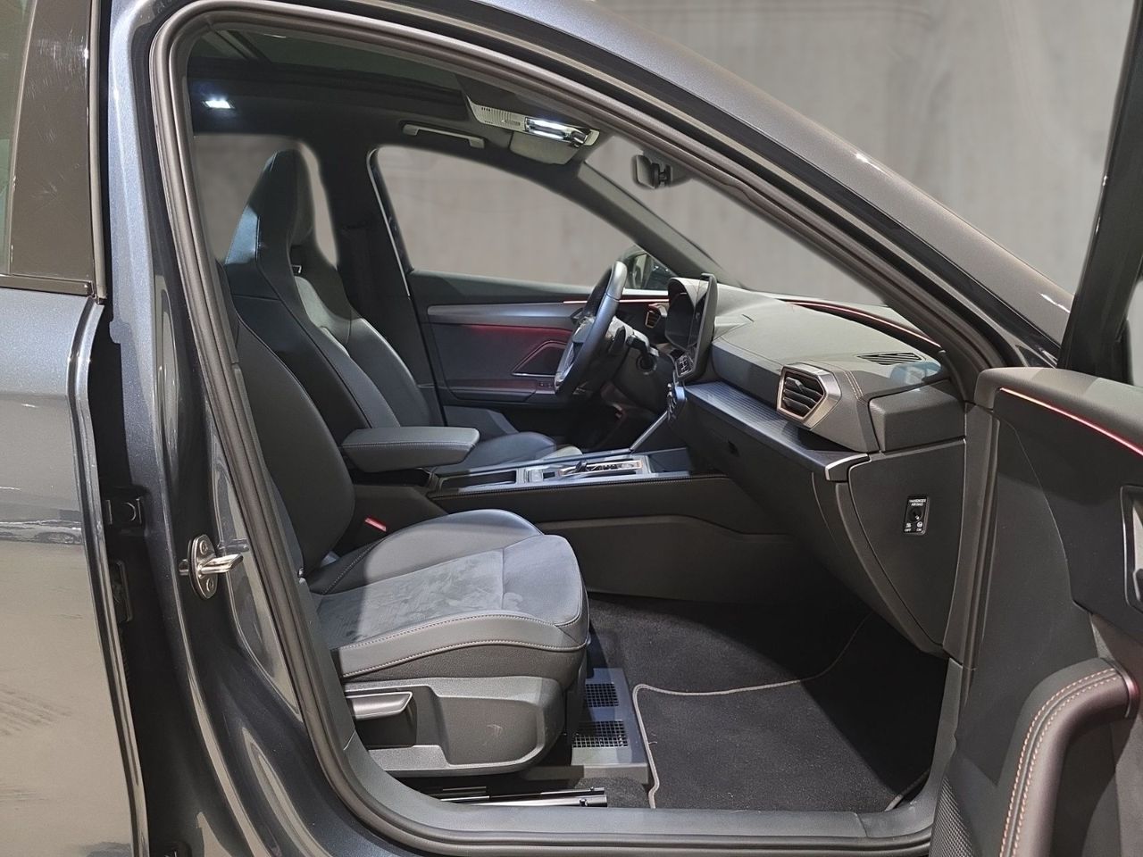 Cupra Formentor 1.5 TSI e-Hybrid 200kW (272 CV) VZ DSG - foto 5