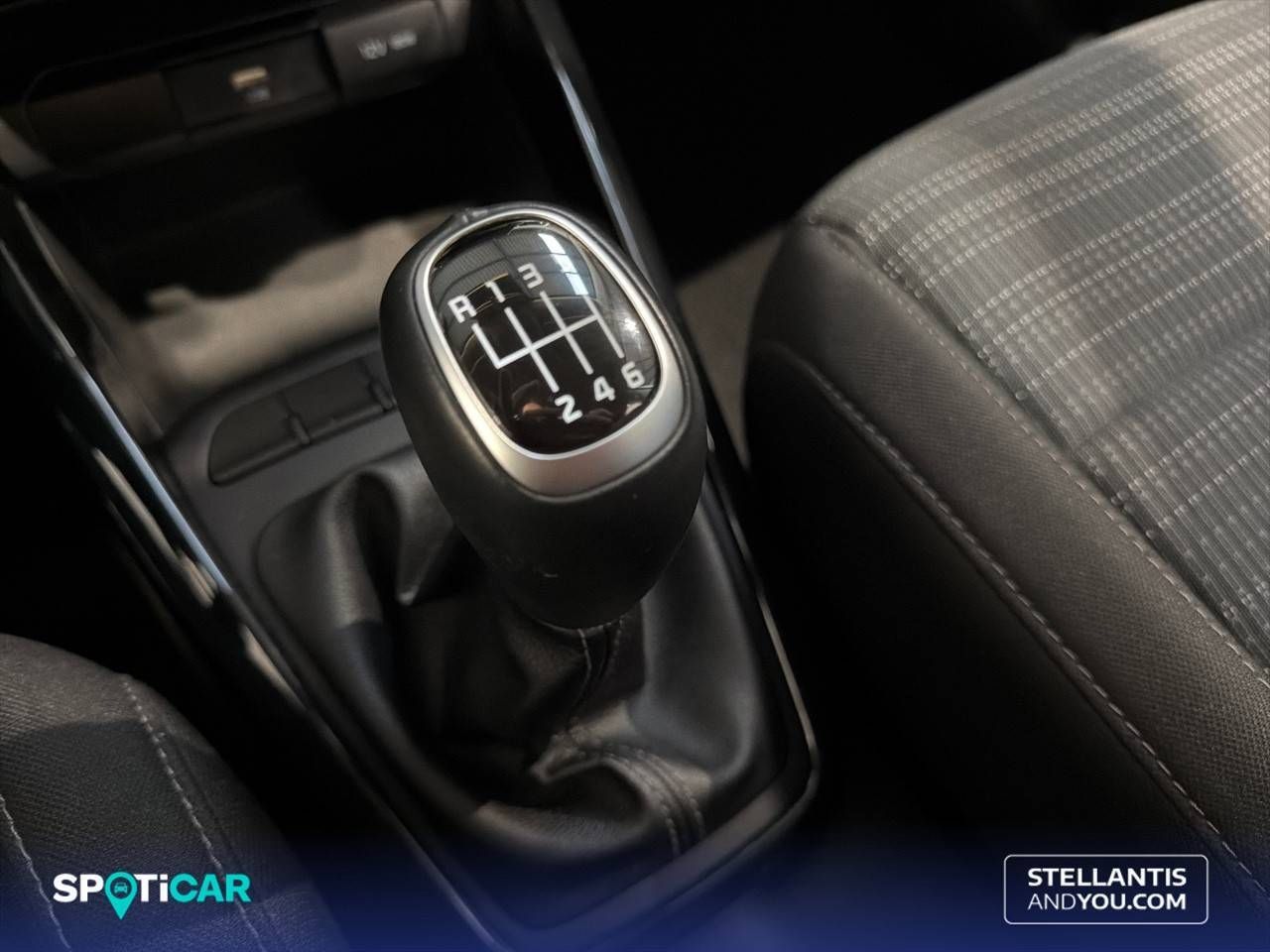 Kia Stonic 1.0 T-GDi 74kW (100CV) MHEV MT Drive - foto 12