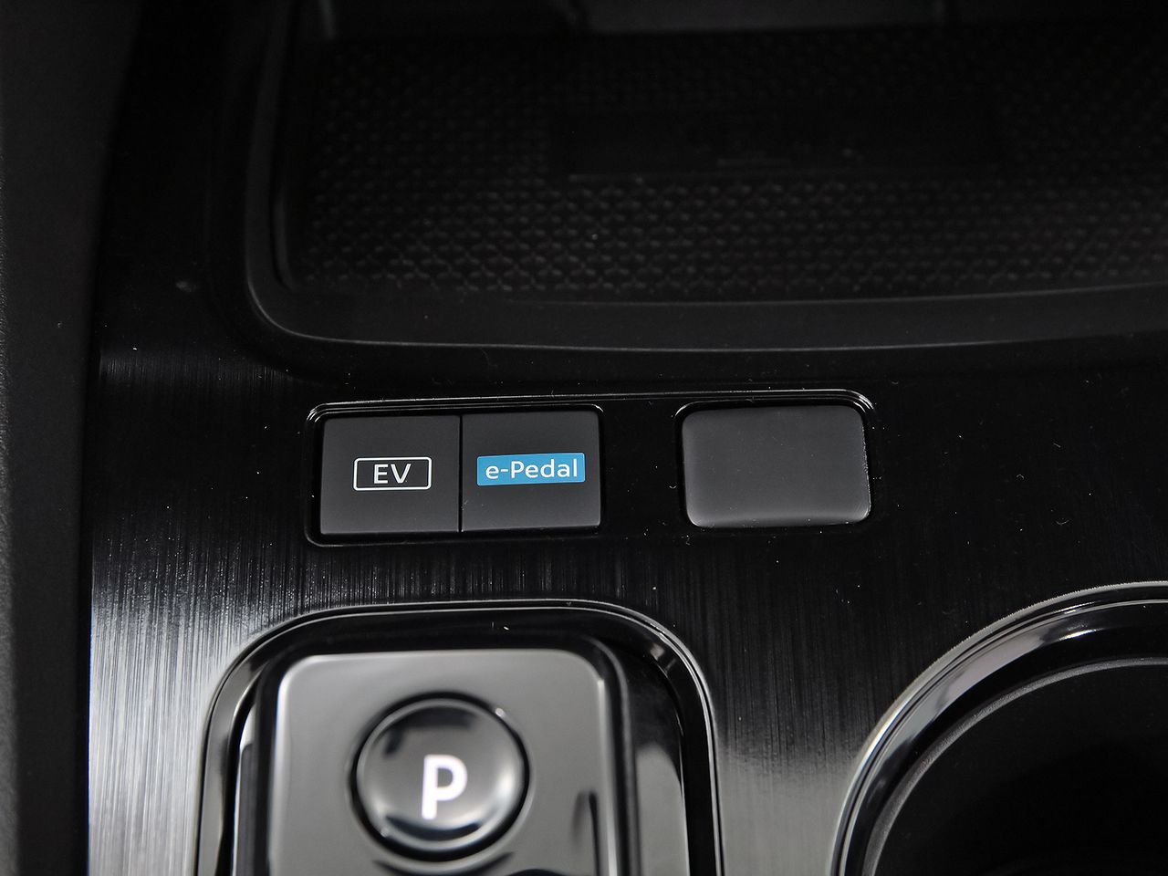 Nissan X-Trail 7pl 1.5 e-4ORCE 158kW 4x4 A/T Acenta - foto 28