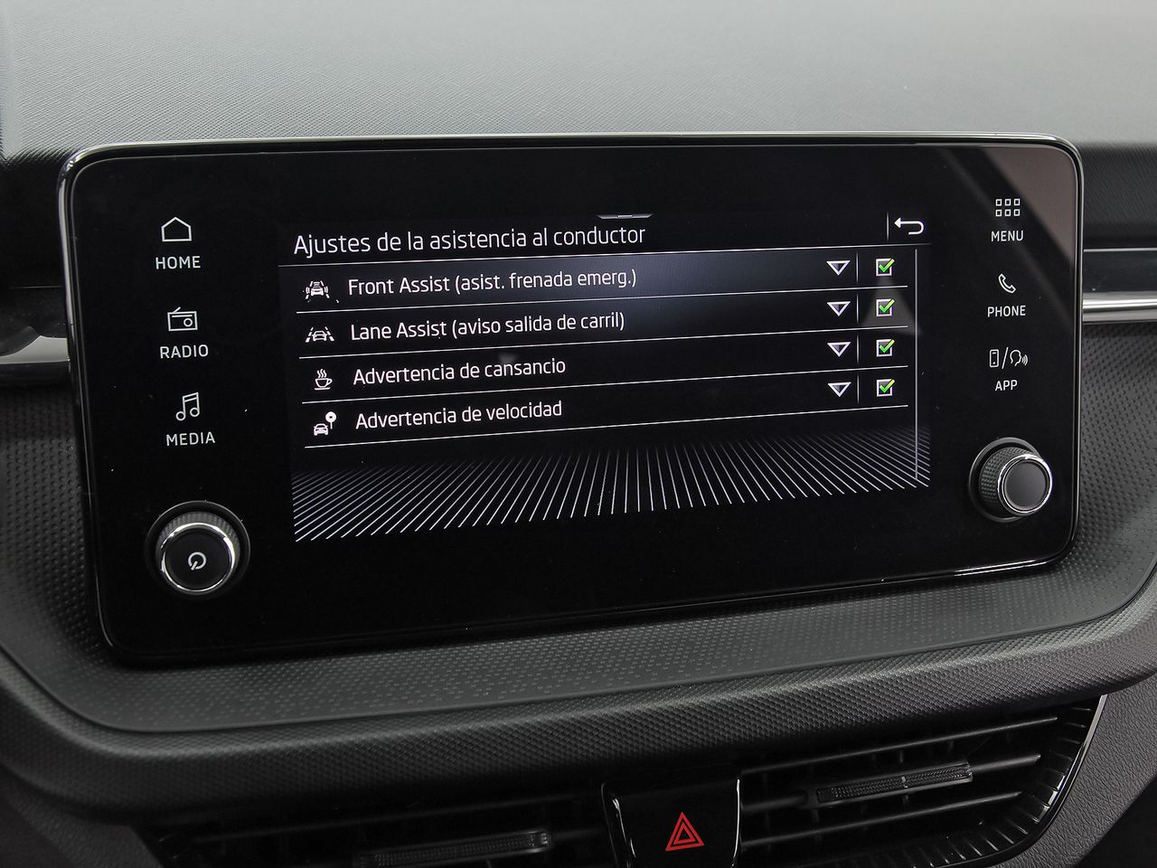 Skoda Fabia 1.0 TSI 70KW (95CV) Essence - foto 23