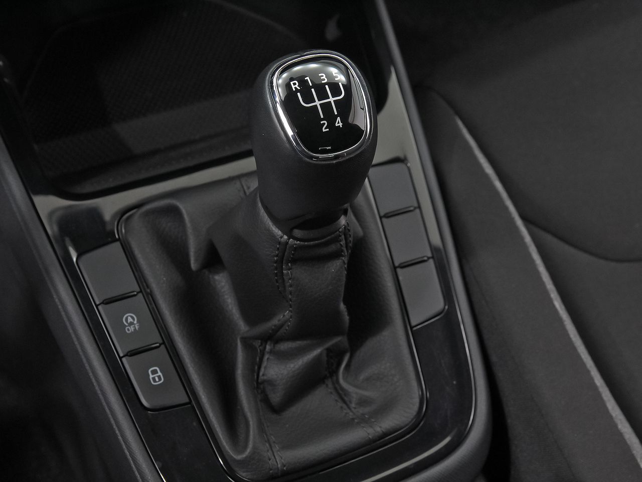 Skoda Fabia 1.0 TSI 70KW (95CV) Essence - foto 26