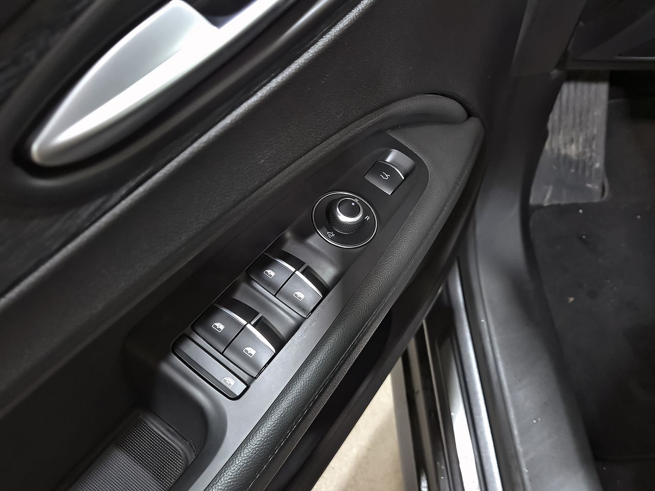 Alfa Romeo Stelvio 2.2 Diesel 118kW (160cv) SUPER RWD - foto 11