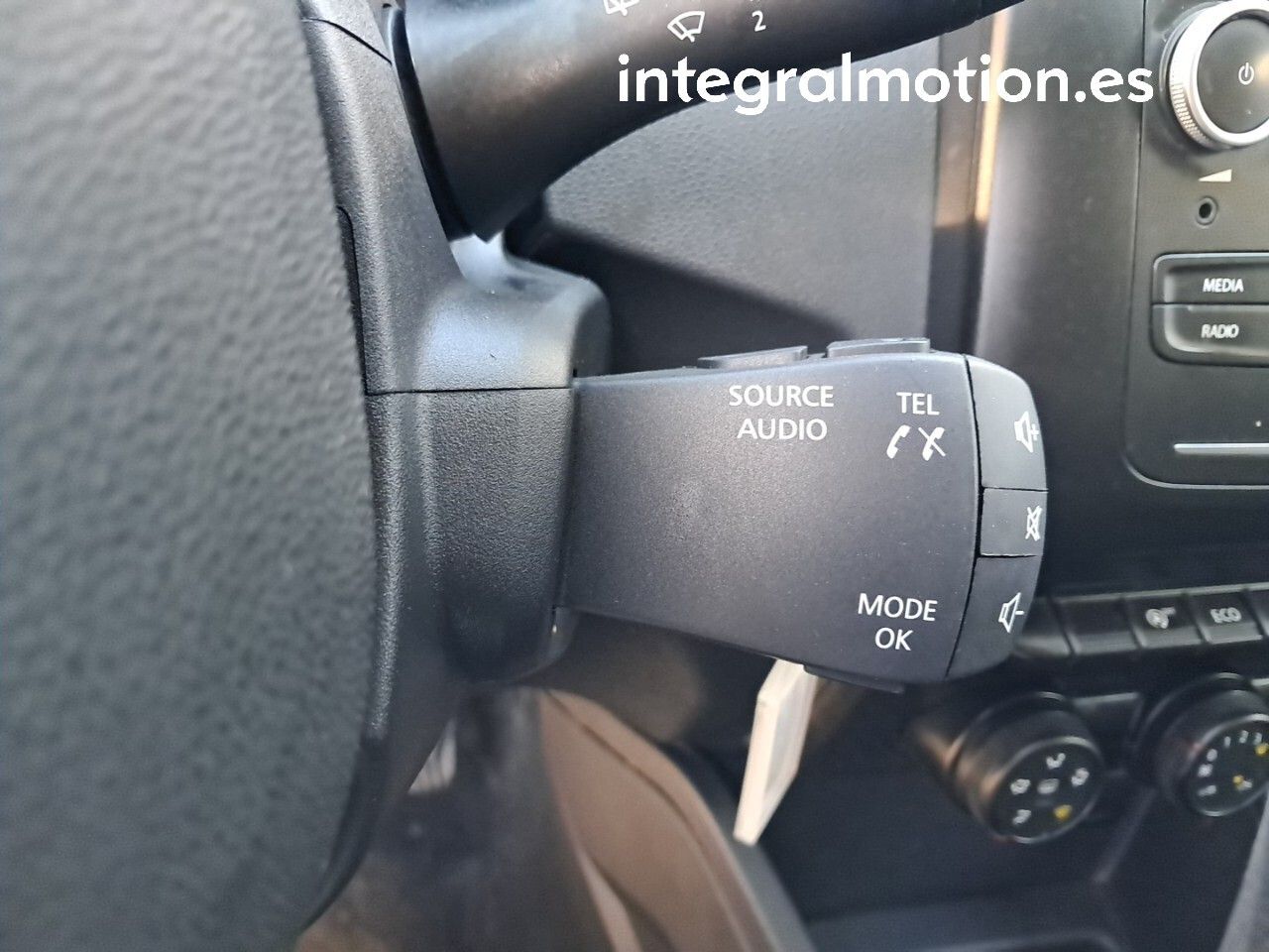 Dacia Duster Essential Blue dCi 85kW (115CV) 4X4 - foto 14