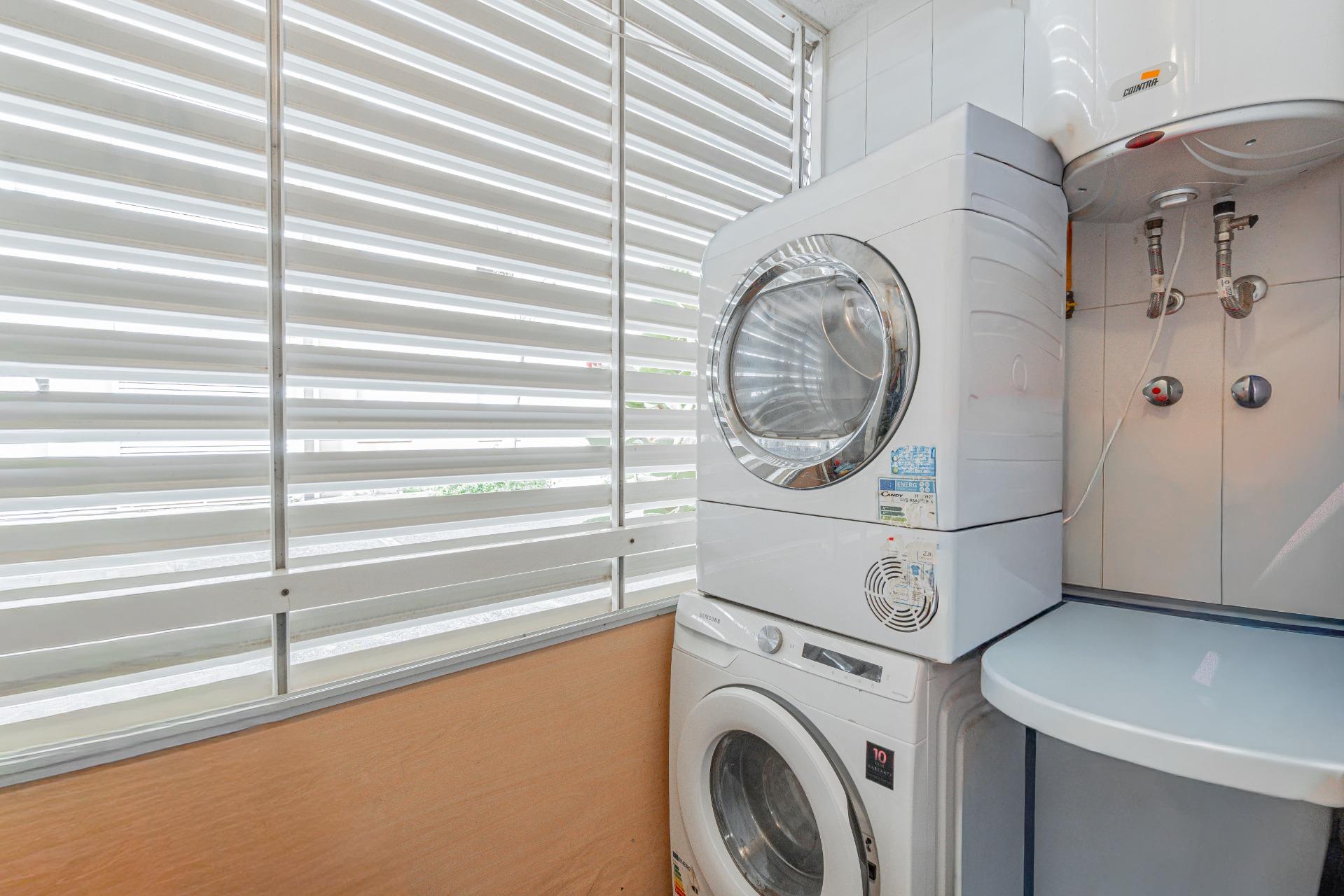 PLANTA BAJA CON TERRAZA, PARKING, TRASTERO Y ASCENSOR, EN S´ - foto 18