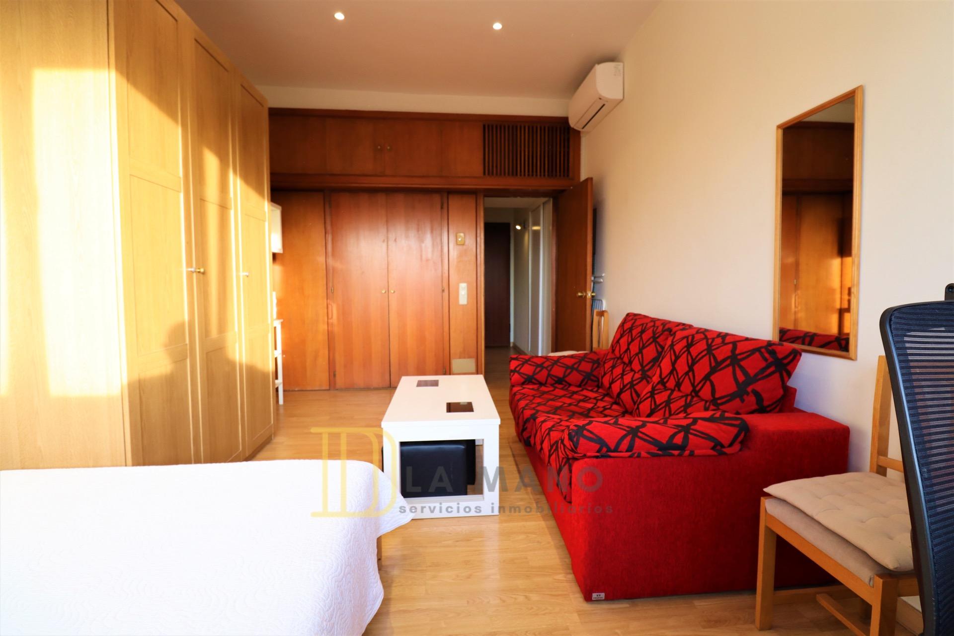 LUMINOSO ESTUDIO AMUEBLADO CON CALEFACCIÓN Y WIFI INCLUIDOS - foto 9