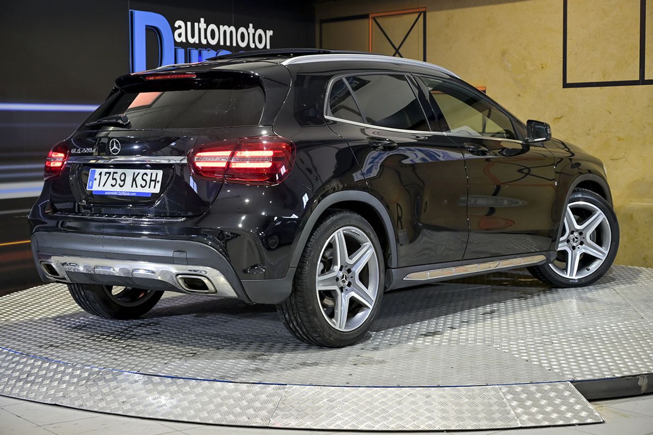 Mercedes GLA MERCEDES-BENZ  GLA 220 d - foto 5