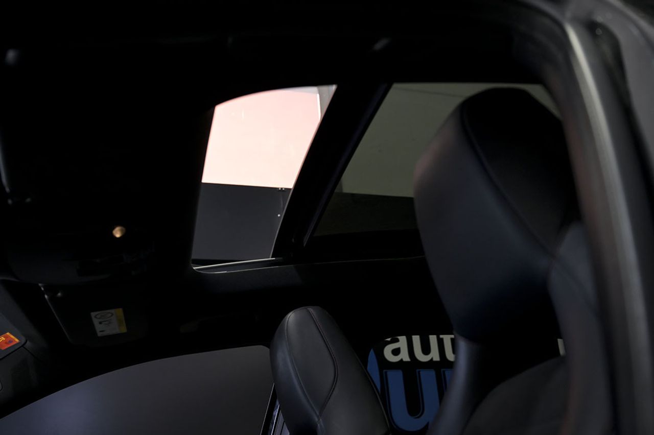 Mercedes GLA MERCEDES-BENZ  GLA 220 d - foto 25