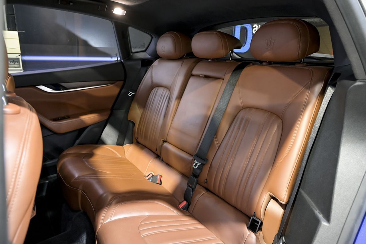 Maserati Levante V6 275 HP D AWD - foto 17