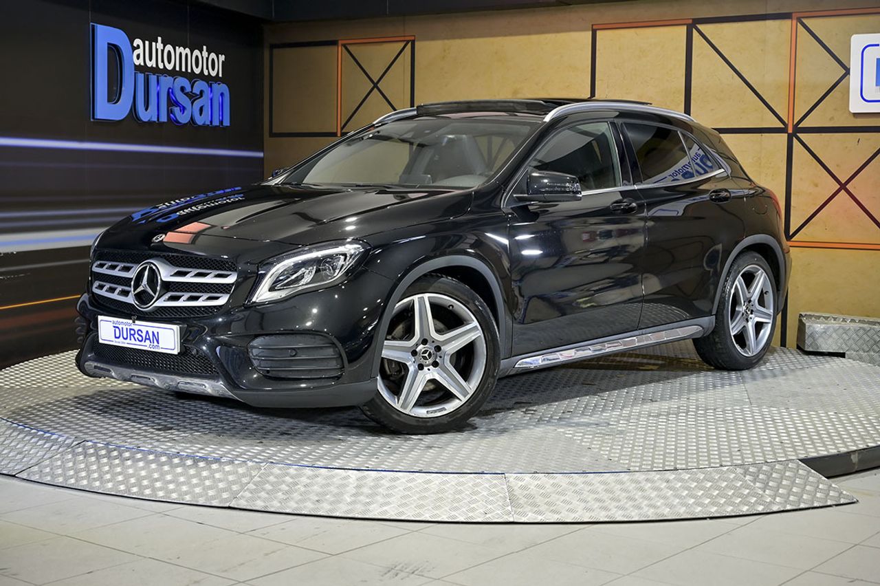 Mercedes GLA MERCEDES-BENZ  GLA 220 d