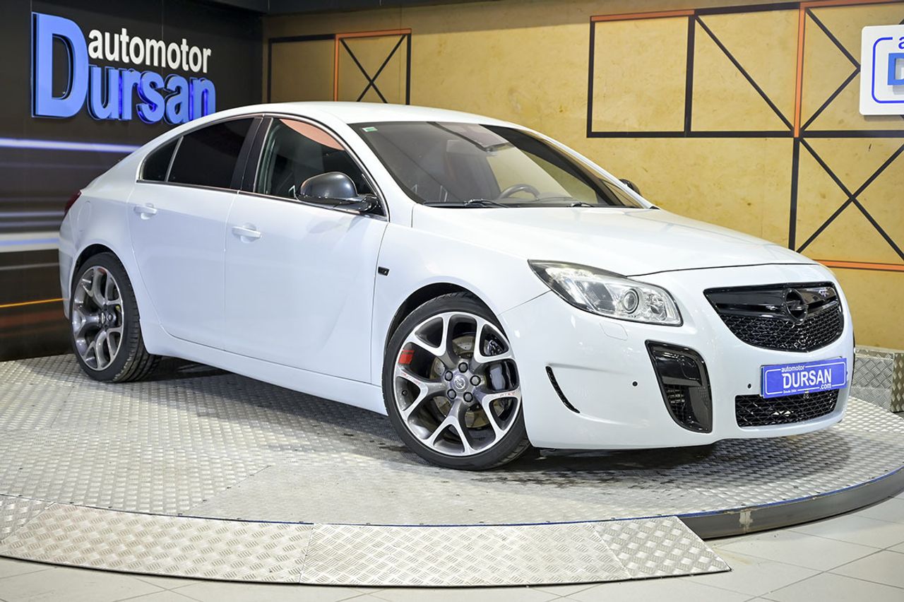 Opel Insignia 2.8 V6 Turbo OPC - foto 2