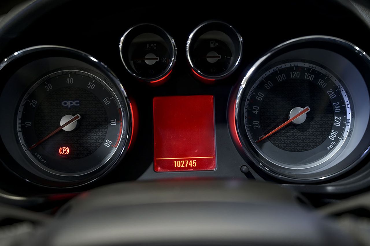 Opel Insignia 2.8 V6 Turbo OPC - foto 6