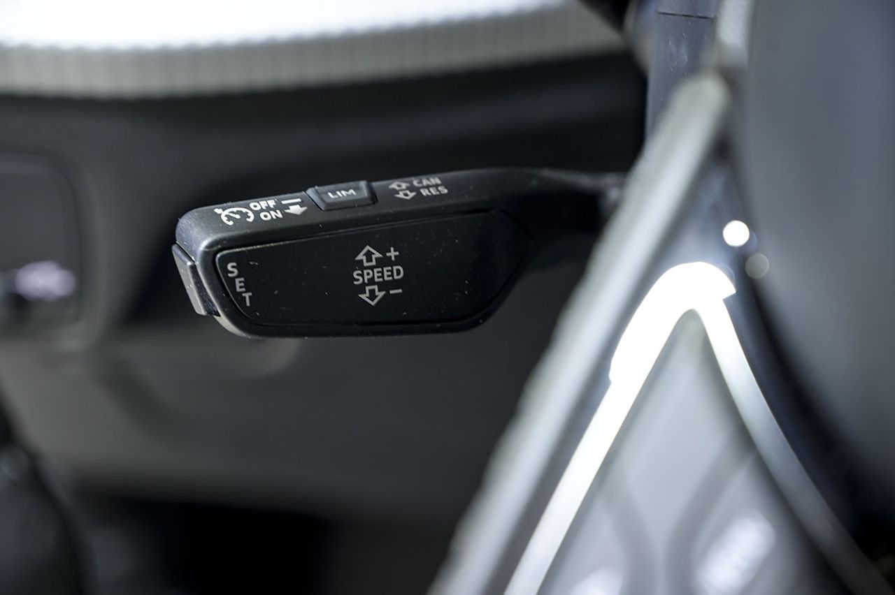 Audi Q2 S line 30 TDI 85kW 116CV - foto 24