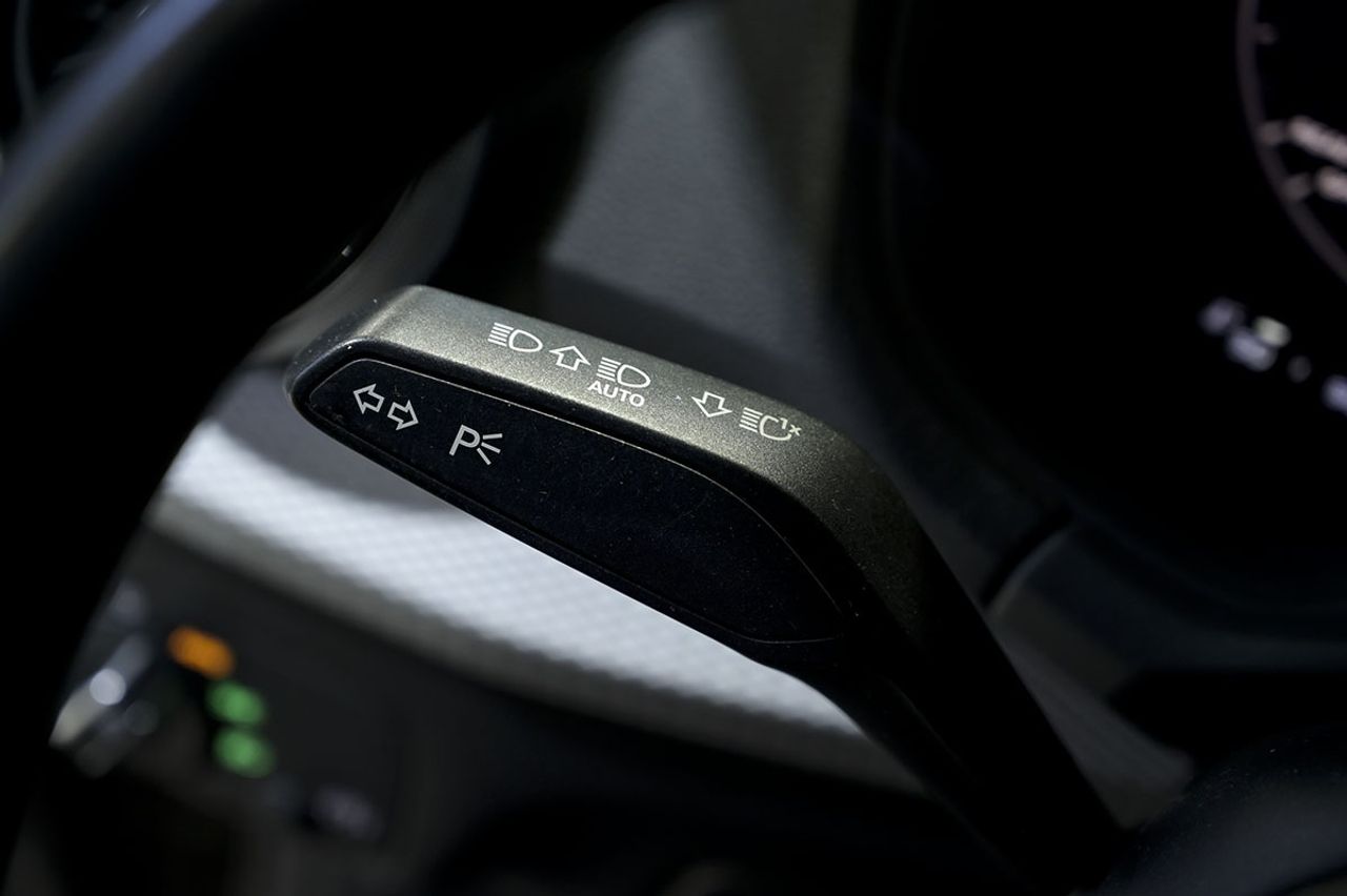 Audi Q2 S line 30 TDI 85kW 116CV - foto 32