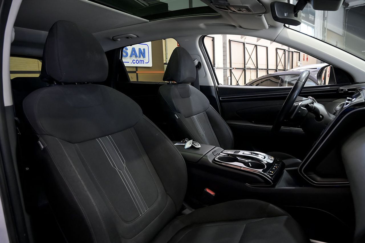 Hyundai Tucson 1.6 TGDI PHEV 195kW Tecno Sky Auto 4x4 - foto 37