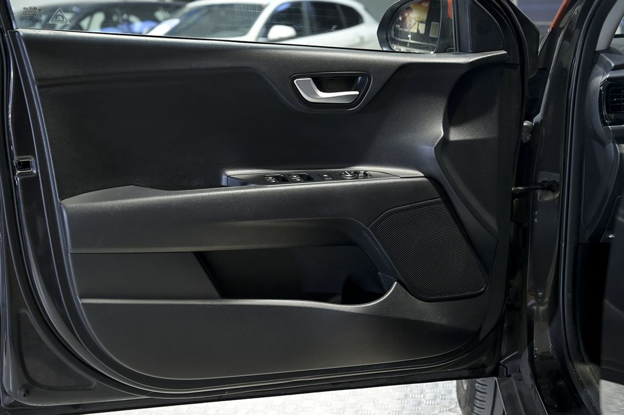 Kia Stonic 1.6 CRDi VGT 81kW 110CV Drive EcoDyn - foto 28