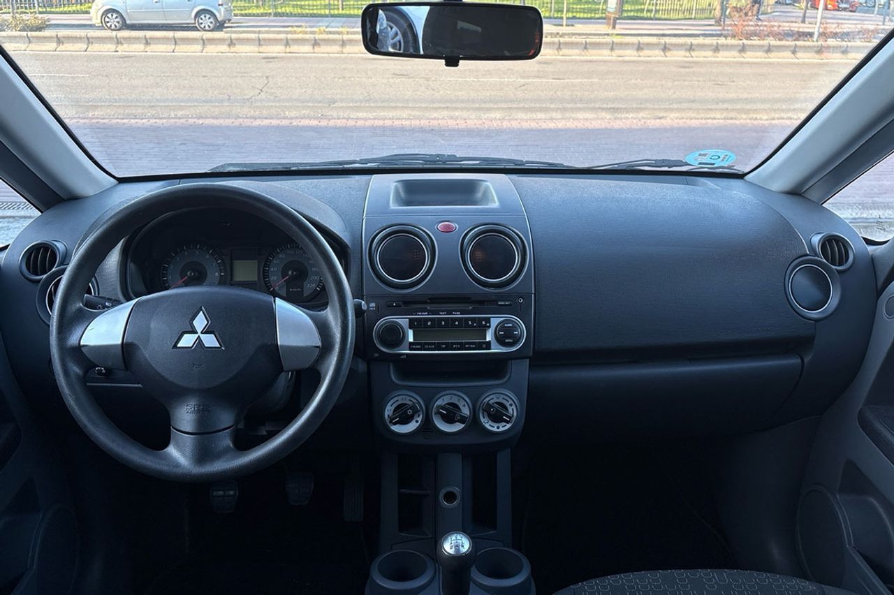 Mitsubishi Colt 1.1 ClearTec Inform - foto 8