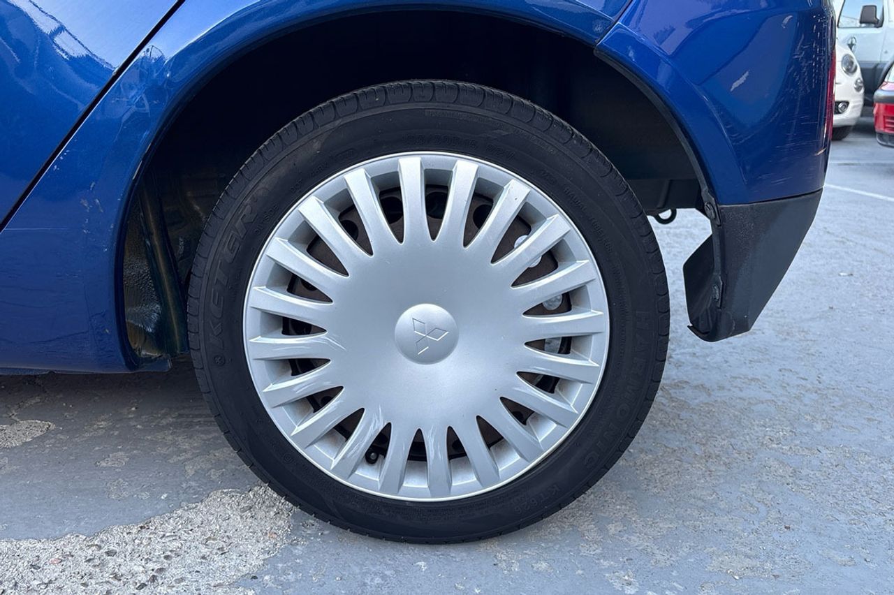 Mitsubishi Colt 1.1 ClearTec Inform - foto 11