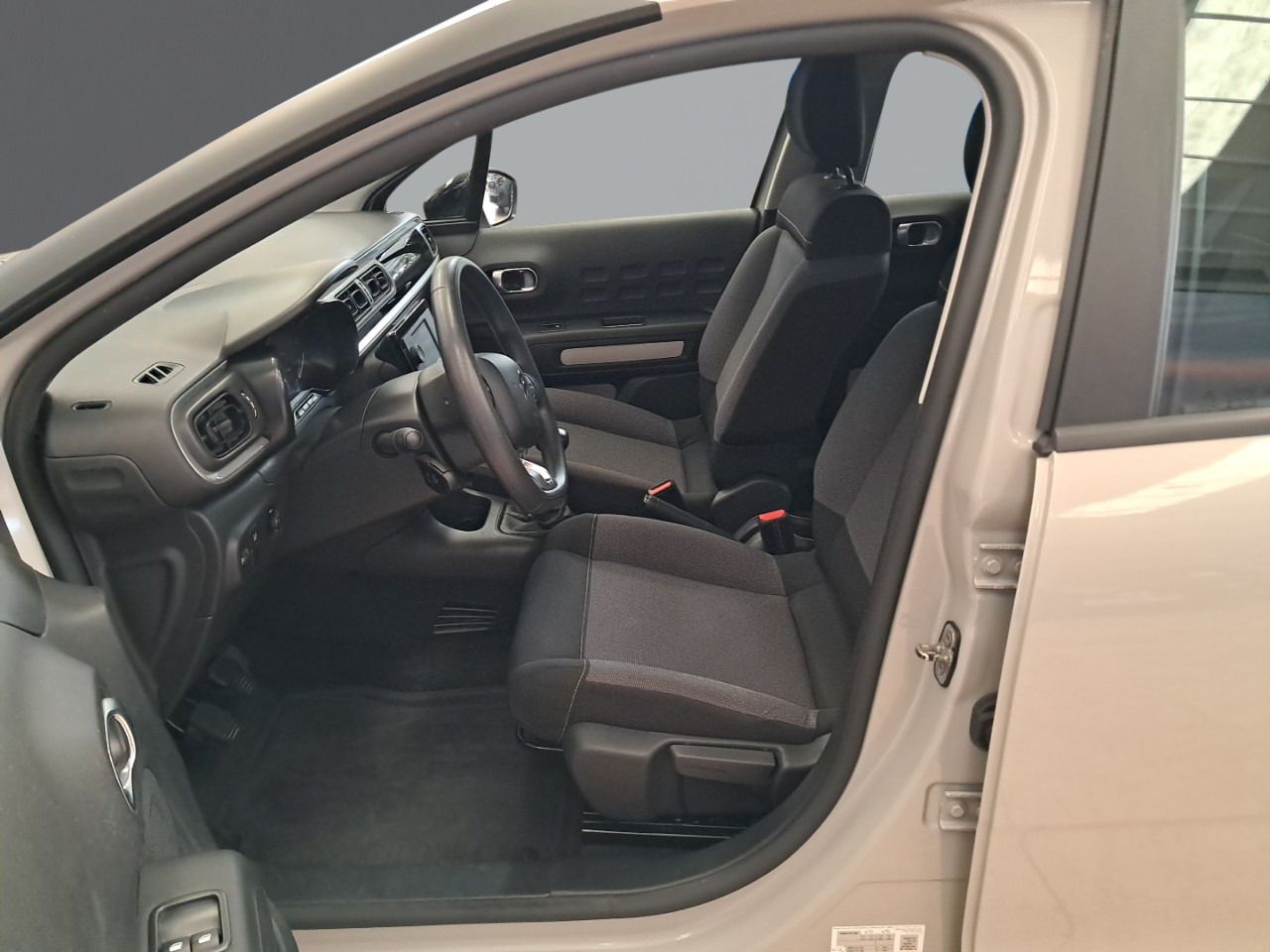 Citroën C3 BlueHDi 75KW (100CV) S&S Live Pack - foto 6