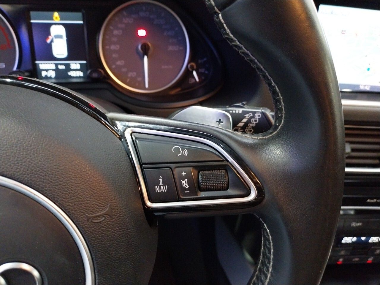 Audi SQ5 3.0 TDI 313cv quattro tiptronic - foto 13