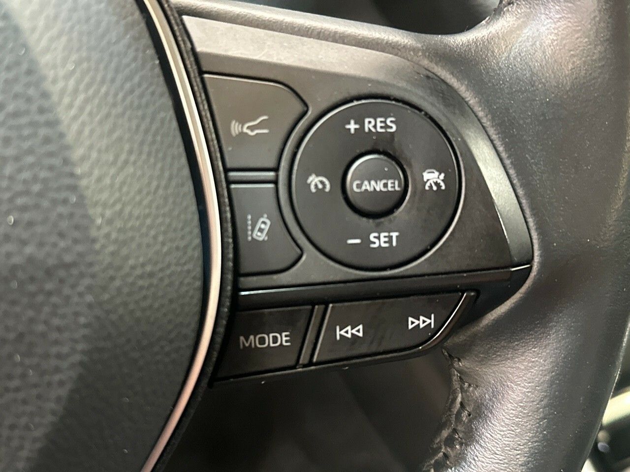 Toyota Corolla 125H Active Tech - foto 12