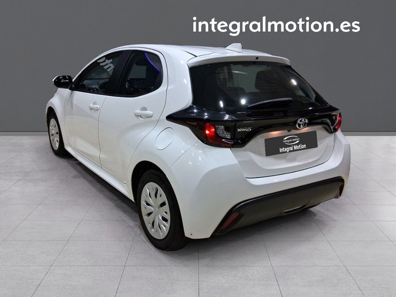 Toyota Yaris 1.0 70 Business - foto 4