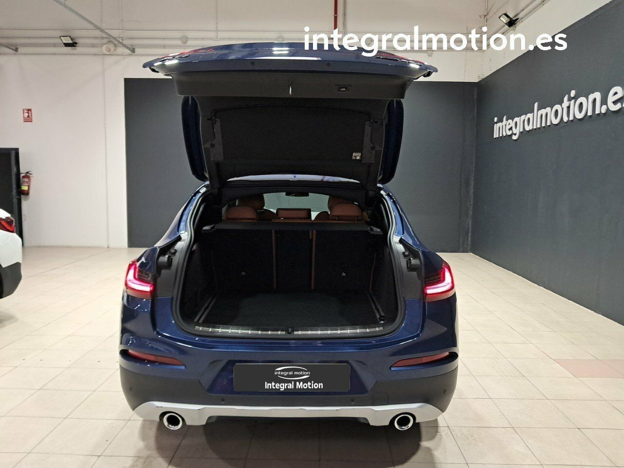 BMW X4 xDrive20d - foto 30