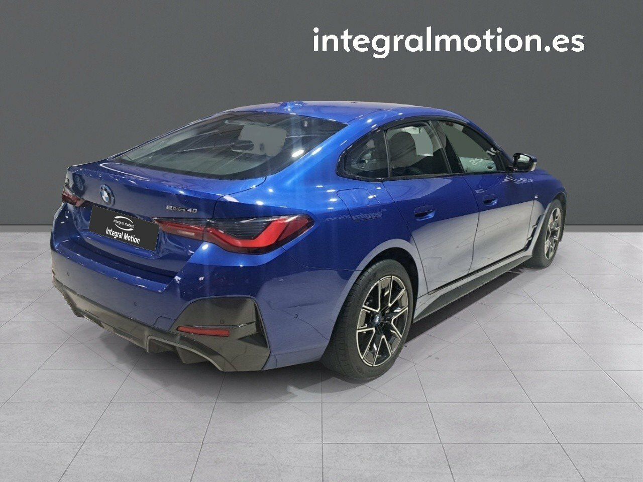 BMW i4 eDrive40 - foto 5