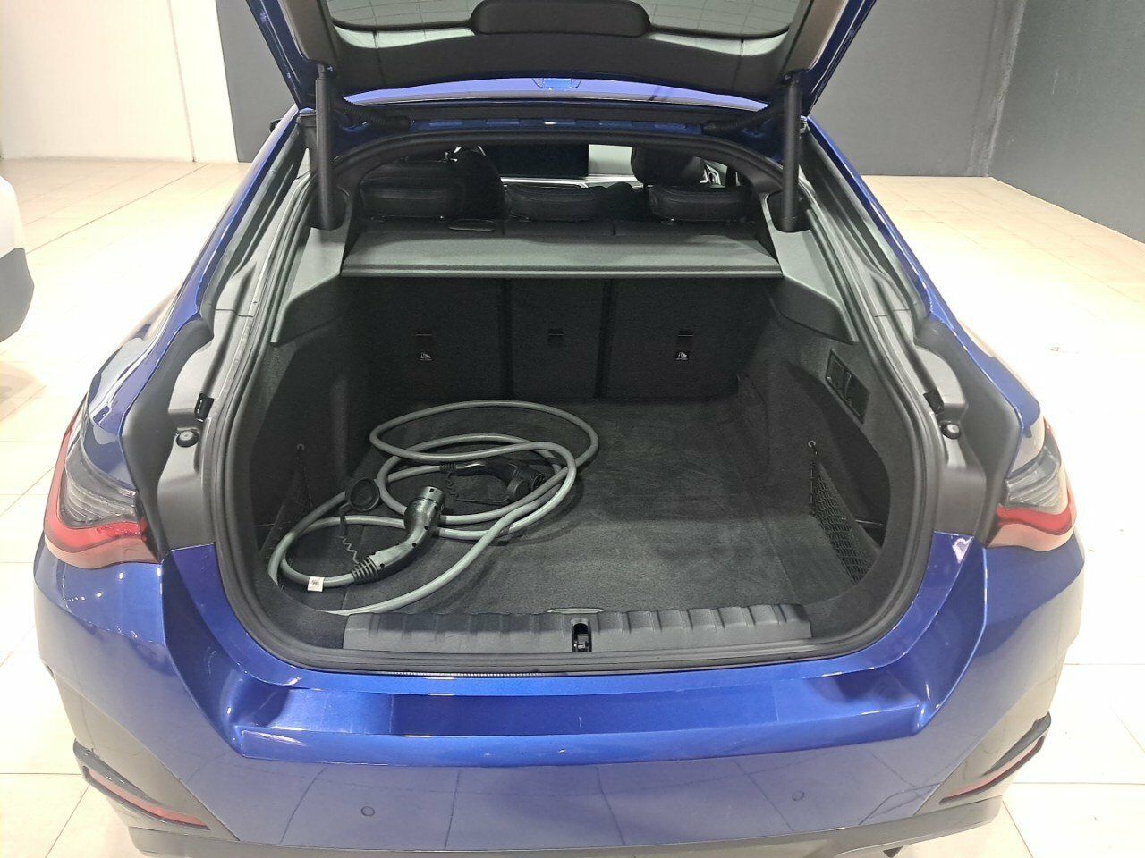 BMW i4 eDrive40 - foto 30