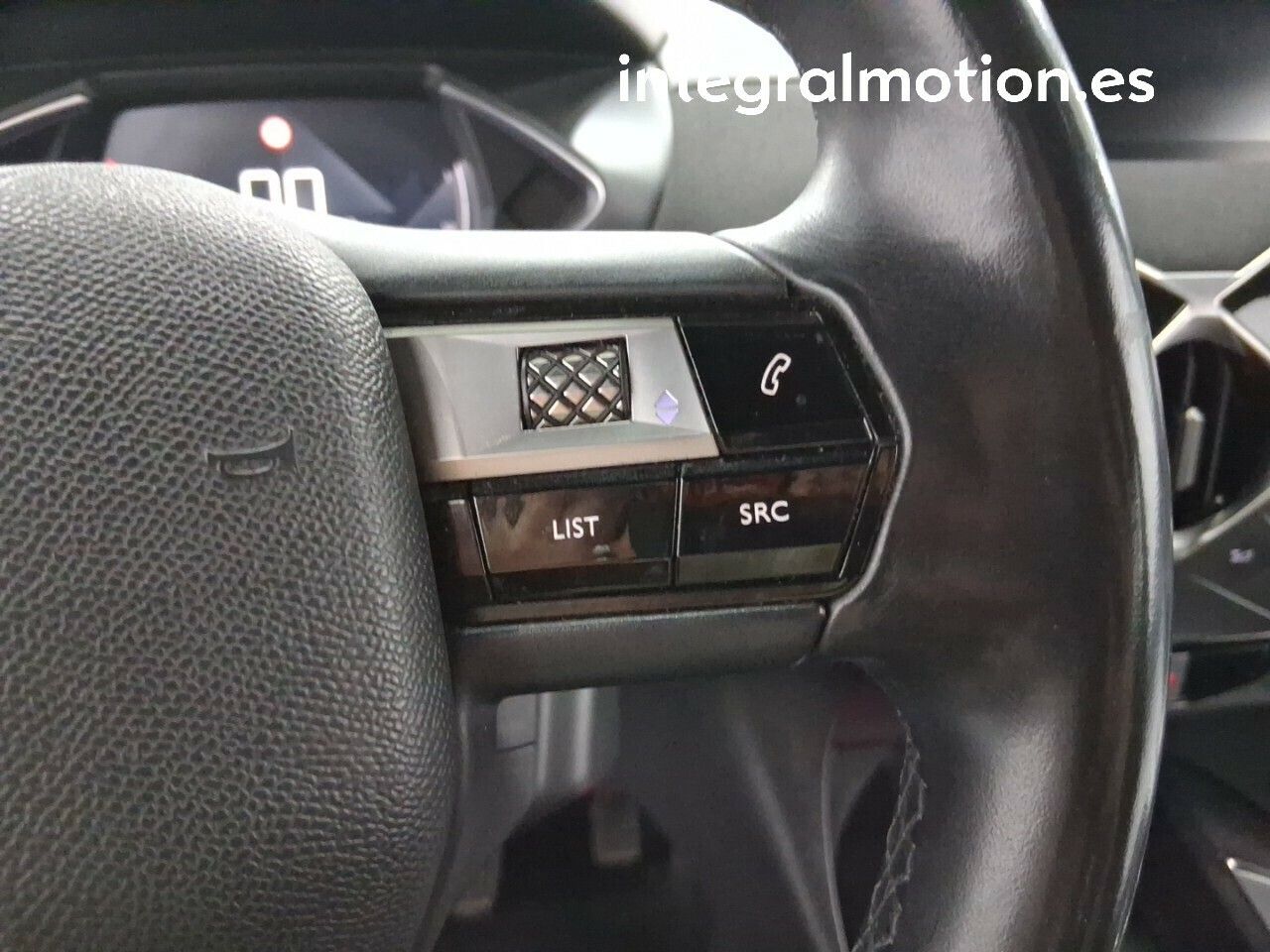 DS DS 3 BlueHDi 81 kW Manual CHIC - foto 13