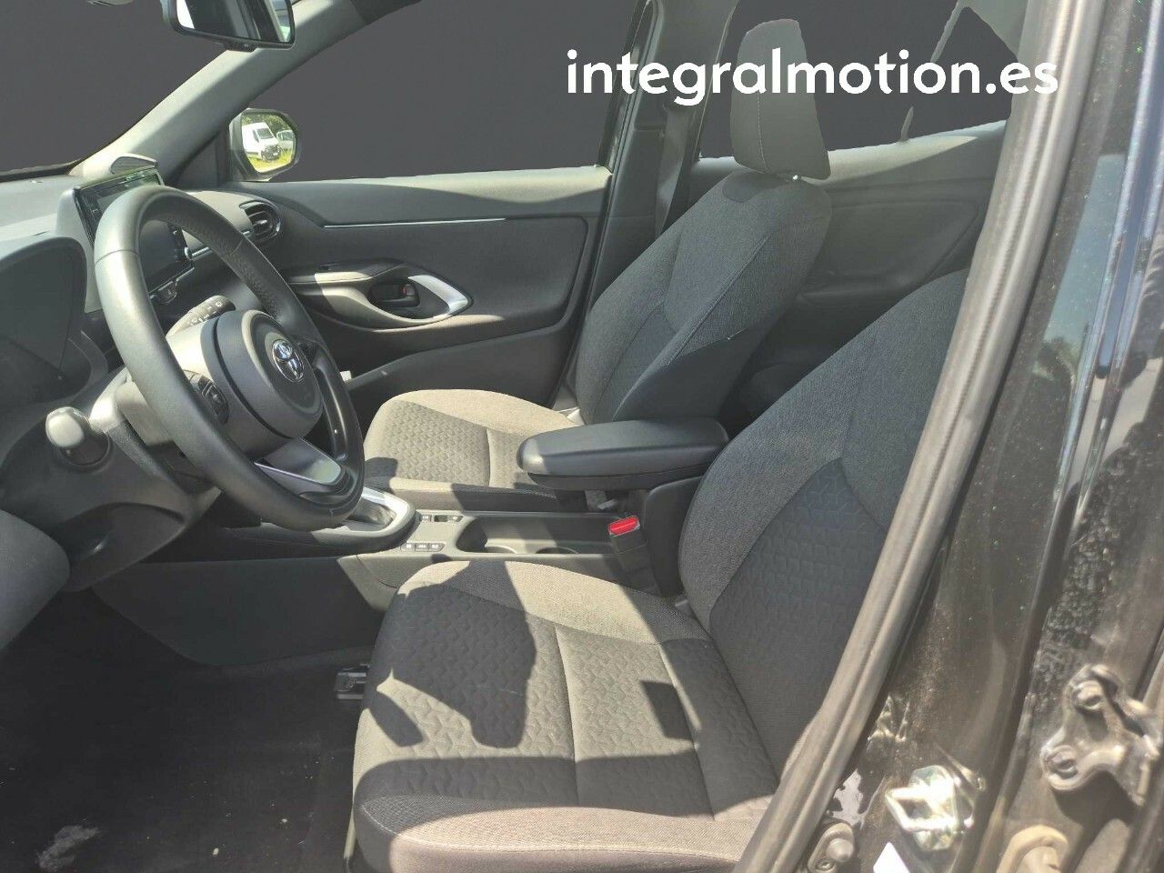 Toyota Yaris Cross 1.5 120H Active Tech - foto 5