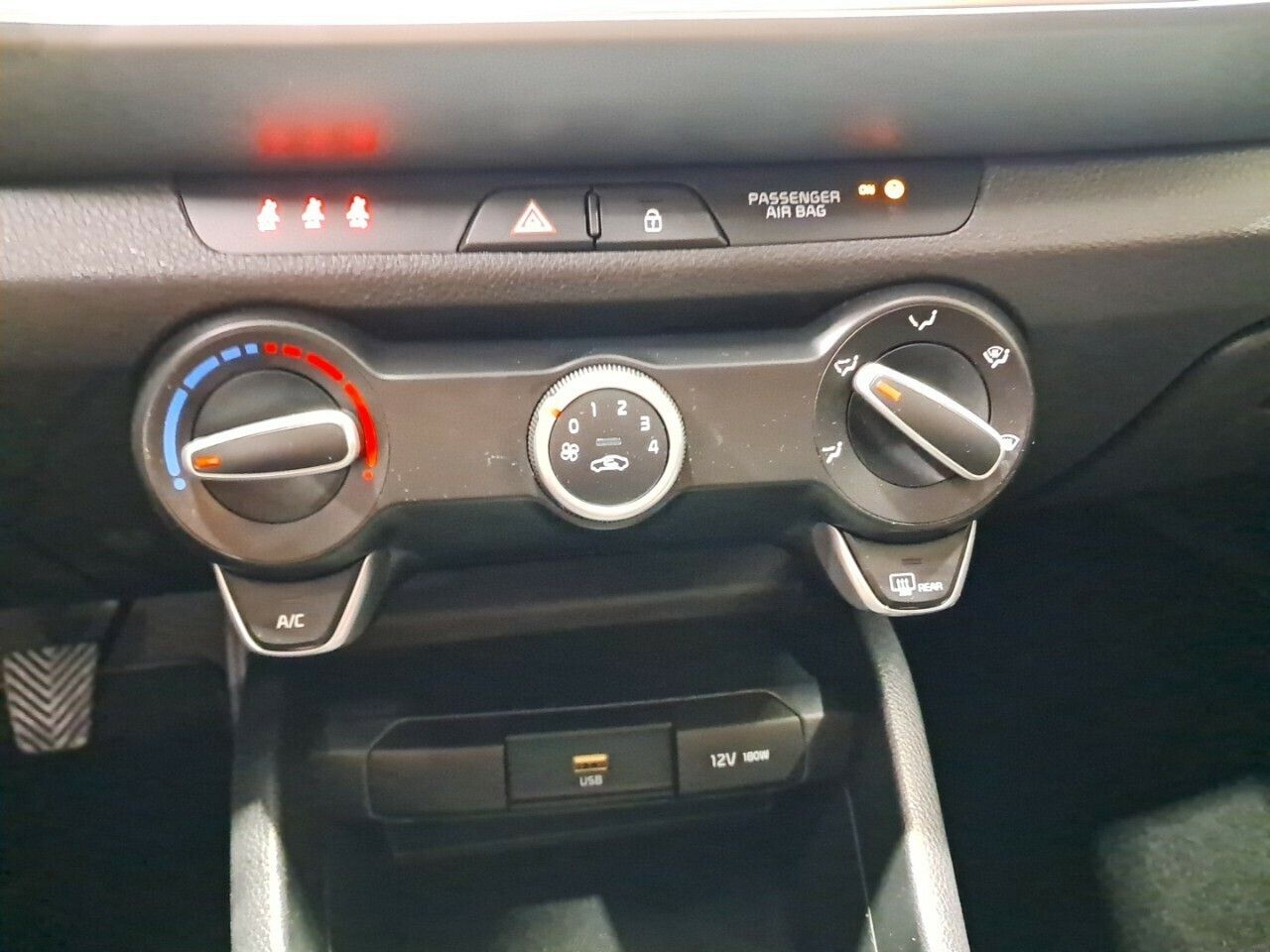 Kia Stonic 1.2 DPi 62kW (84CV) Drive - foto 19