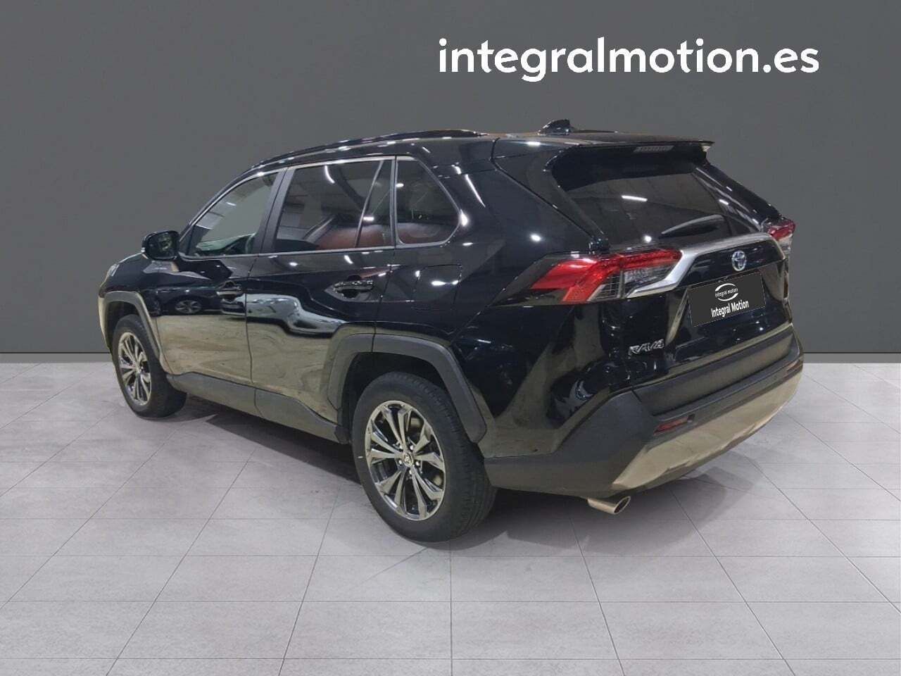 Toyota Rav4 2.5l 220H Advance - foto 4