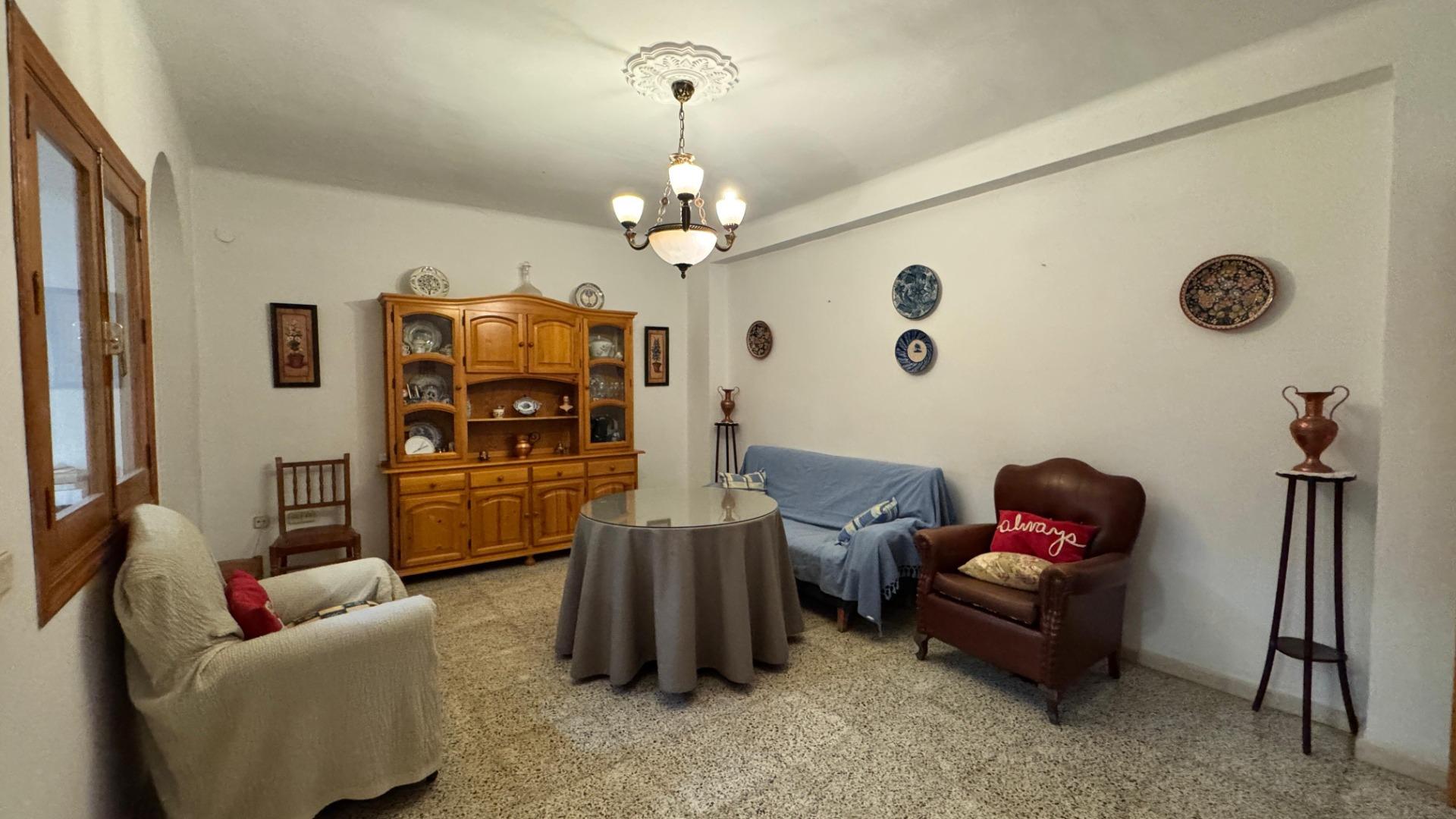 Casa en Dúrcal – Gran vivienda con múltiples posibilidades,  - foto 26