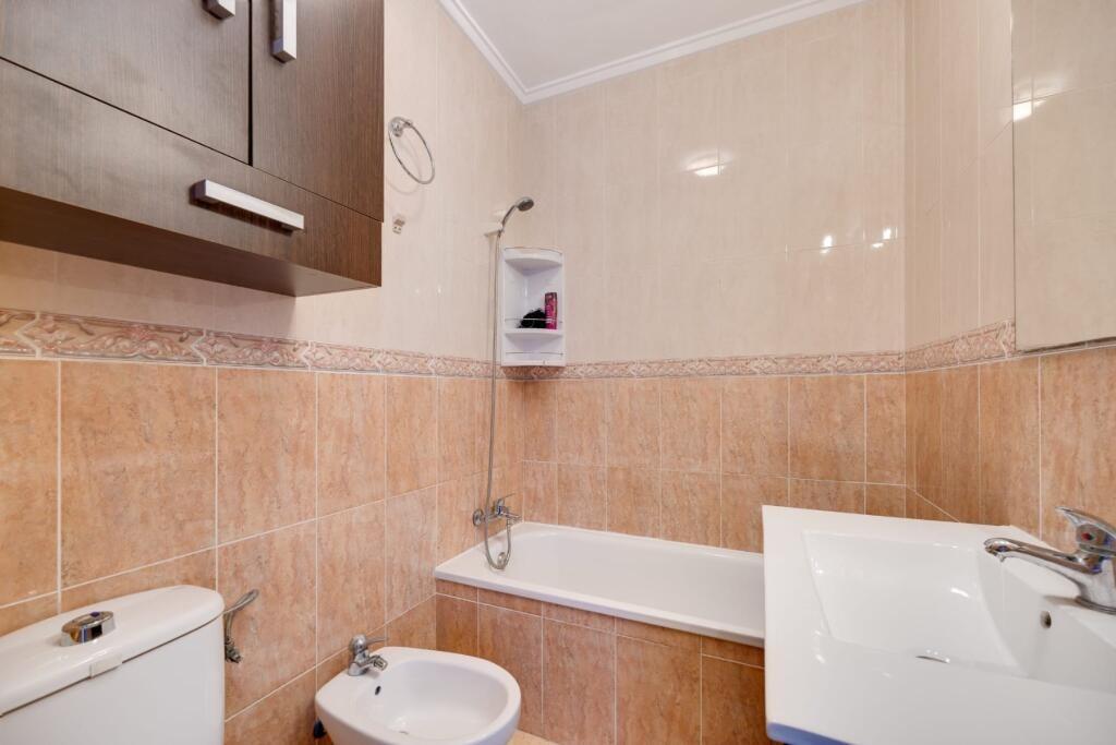 Piso en venta de 3 dormitorios • Jacarilla, Alicante - foto 14