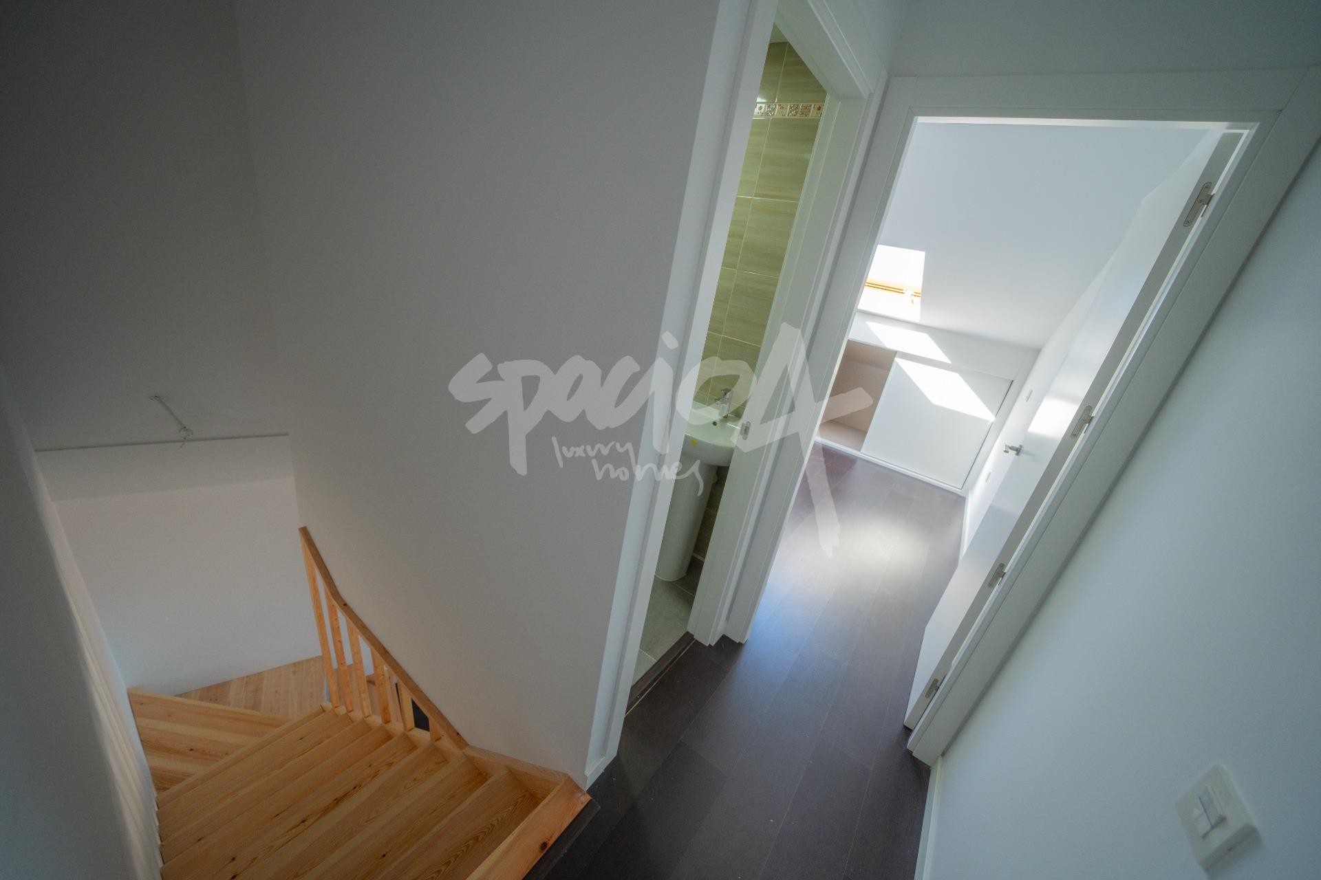 Diseño, Amplitud y Luz Natural en Dúplex Exterior a Estrenar - foto 29