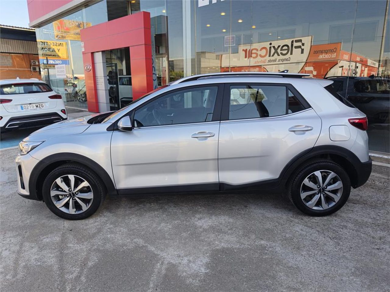 Kia Stonic 1.0 T-GDi 74kW (100CV) MHEV MT Drive - foto 6