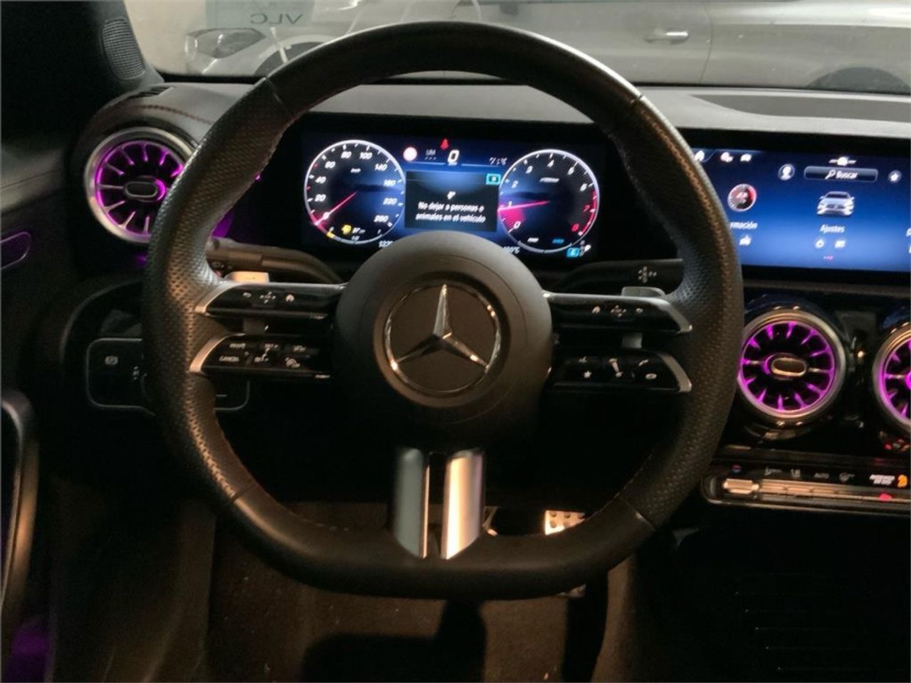 Mercedes CLA 200 - foto 10