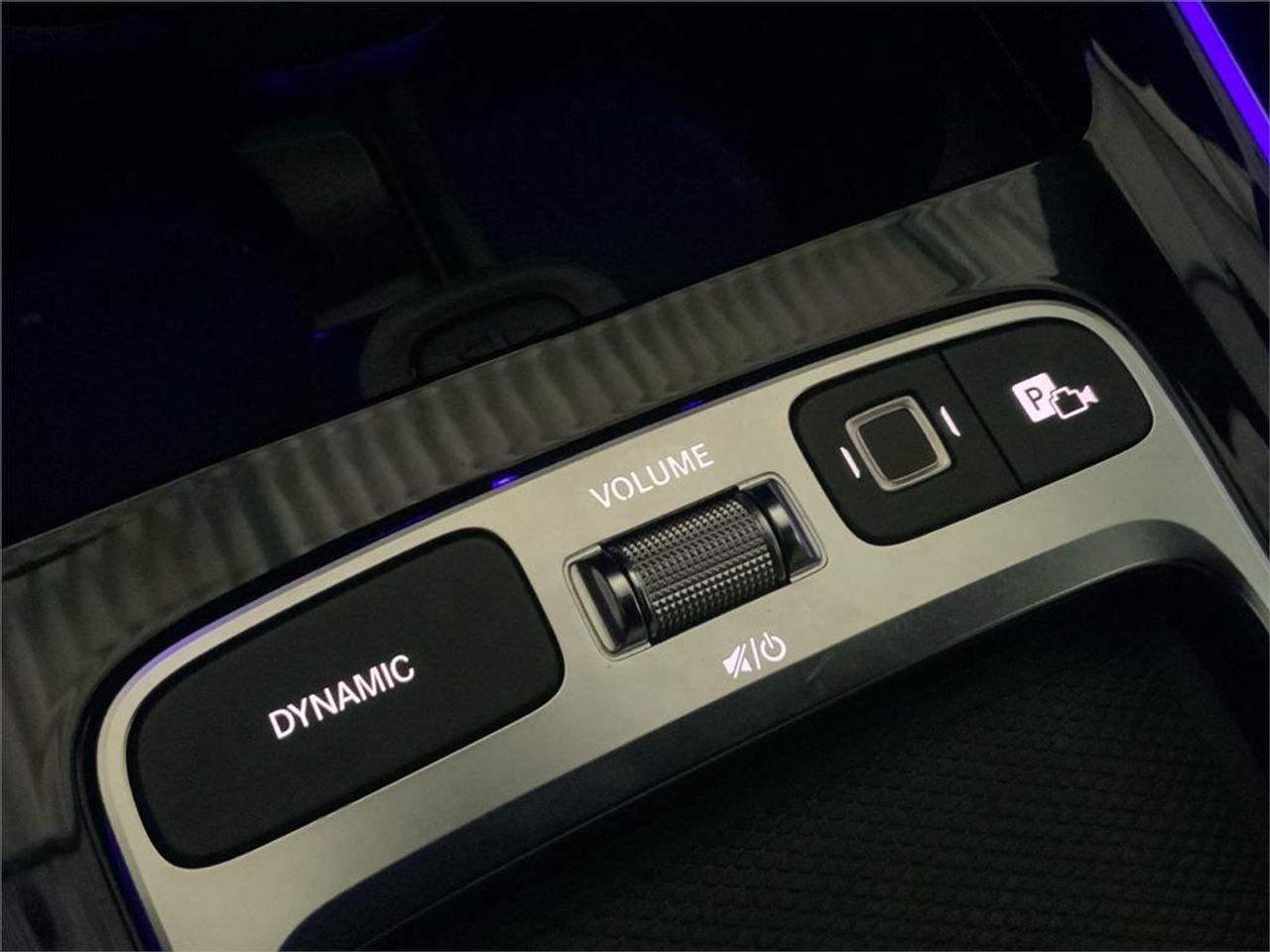 Mercedes GLA 200 - foto 24