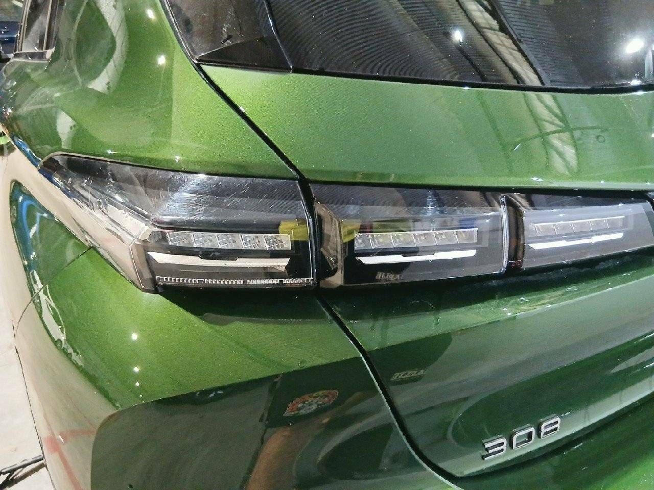 Peugeot 308 5P  PureTech 130 S&S MAN Allure - foto 13