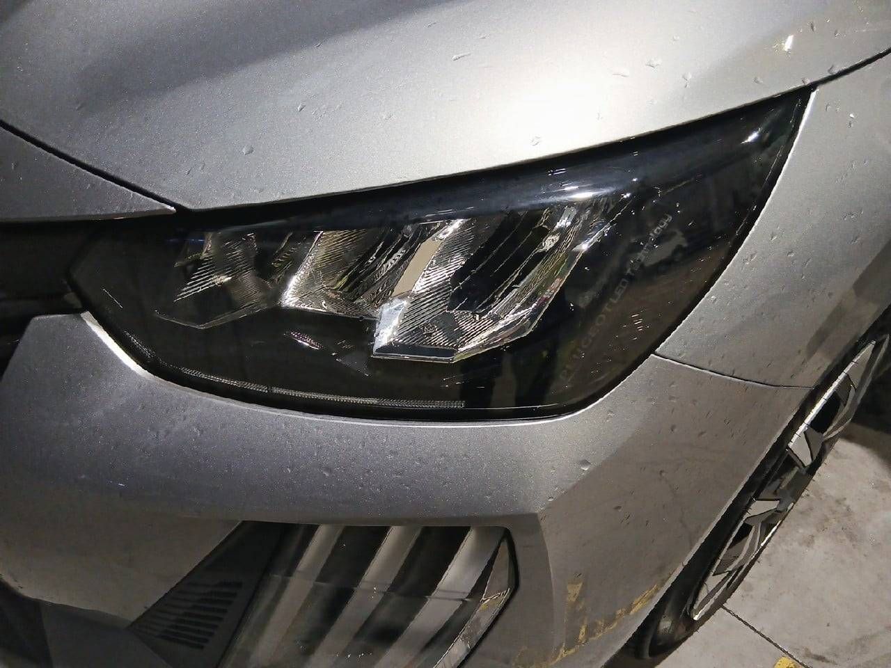 Peugeot 208 Puretech 100 Active - foto 12