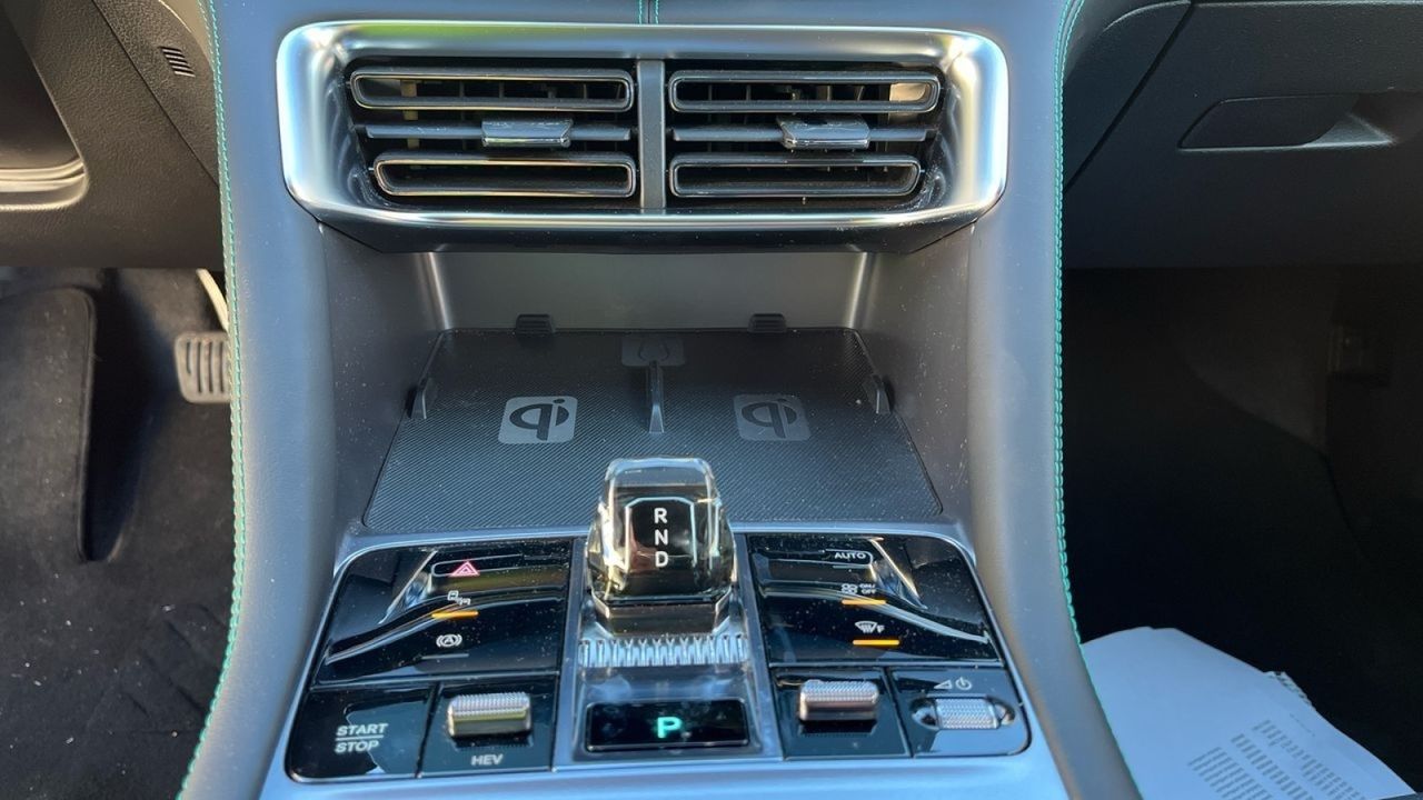 BYD Seal U COMFORT 1.5 DM-I 218 CV 5P - foto 13