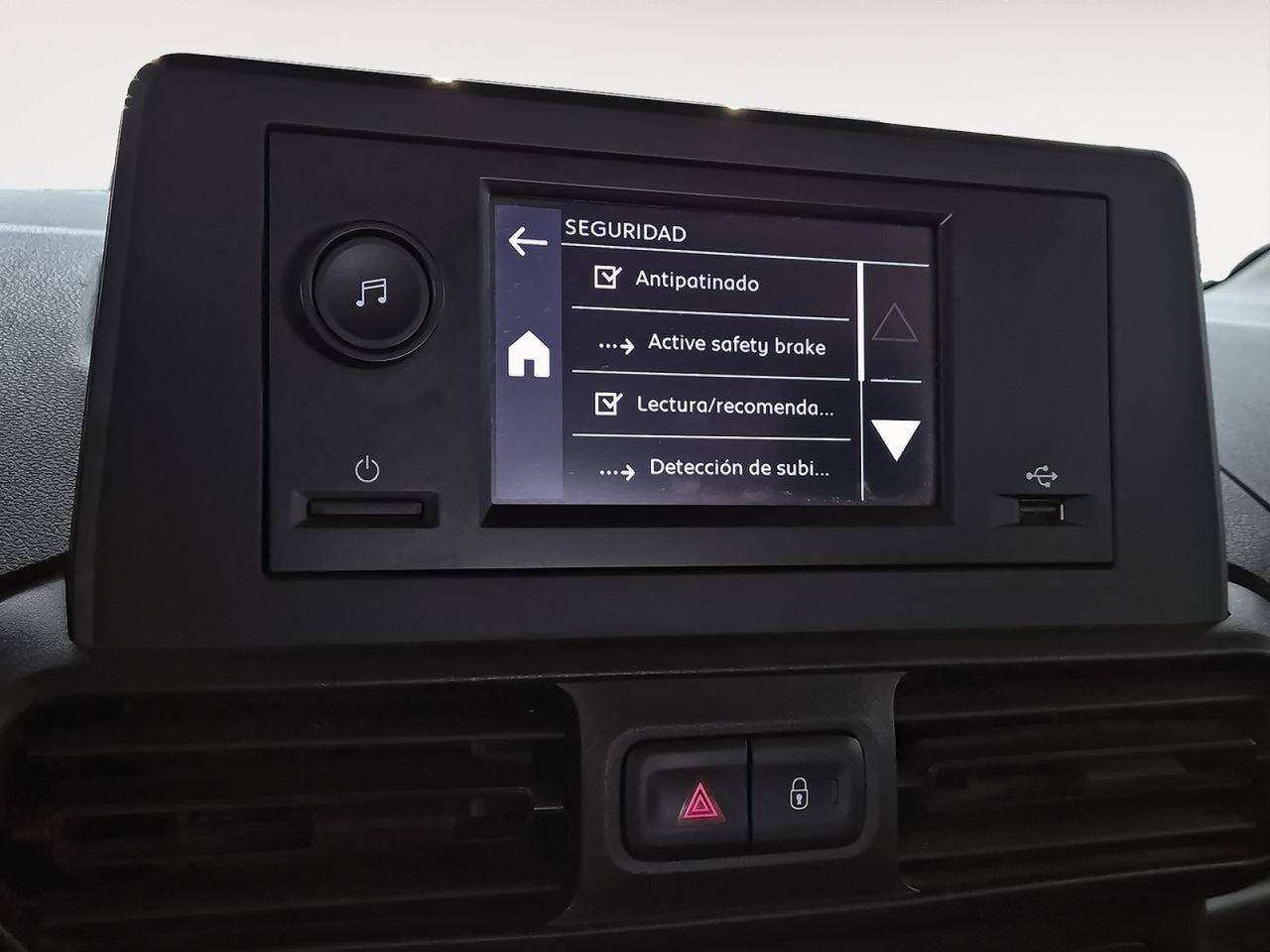 Peugeot Rifter E-RIFTER ACTIVE PACK BEV STANDARD 100KW 136CV - foto 21