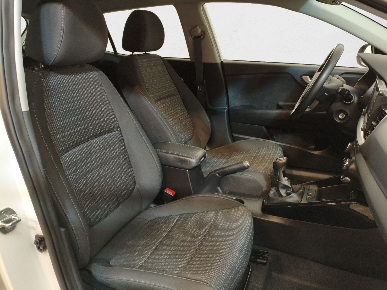 Kia Stonic DRIVE 1.0 T-GDI 120 CV 5P - foto 6