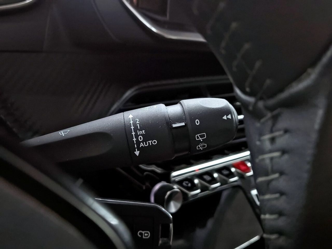 Peugeot 208 ALLURE 1.5 BLUEHDI 100CV S&S 6 VEL MAN 5P - foto 17