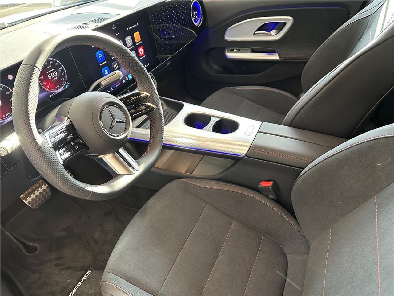 Mercedes CLA 250+ con tecnología EQ - foto 3