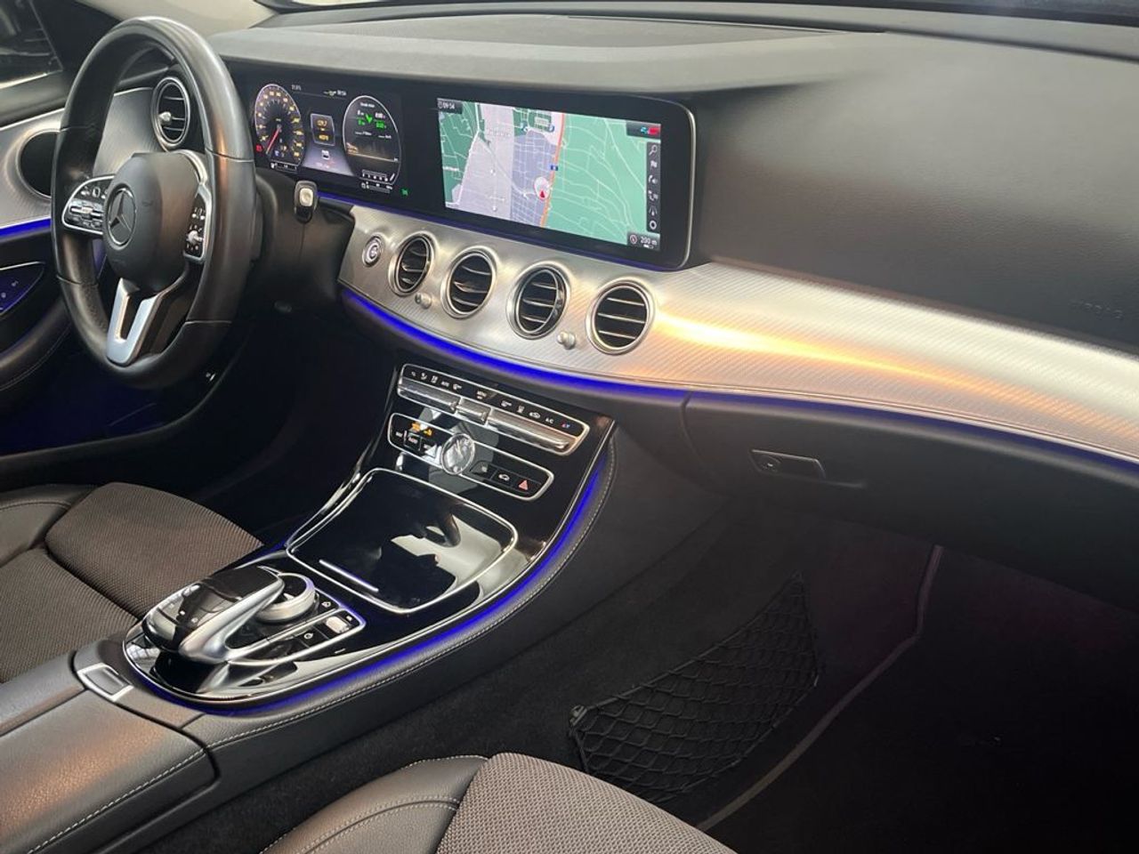 Mercedes Clase E 300 de AMG Line (EURO 6d-TEMP) - foto 10