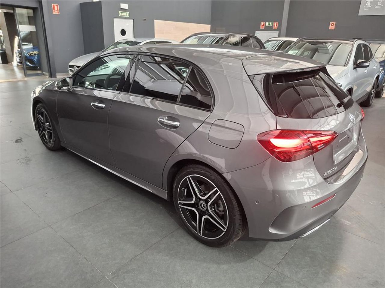 Mercedes Clase A 200 d - foto 4