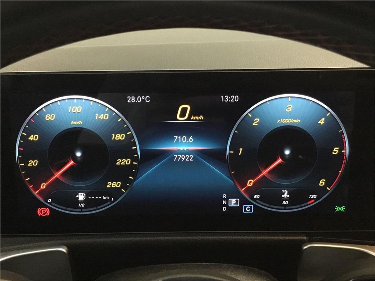 Mercedes Clase GLB 2.0 GLB 200 D DCT 110KW (150CV) - foto 14